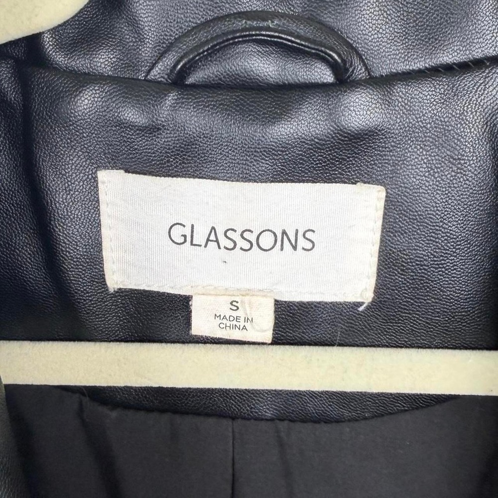 Glassons black faux leather blazer size S minimalist chic vegan leather jacket - Picture 3 of 8